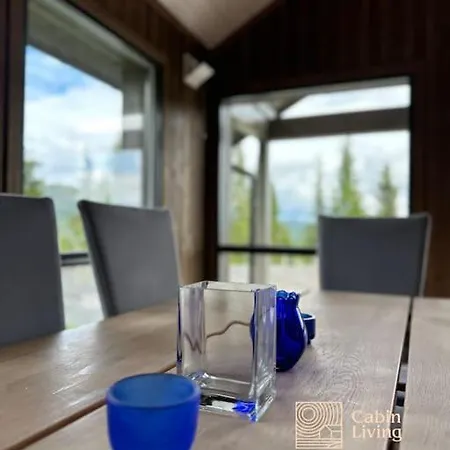 Modern Skeikampen With Ski-in Out Cross Country Trails & Great View Aulstad