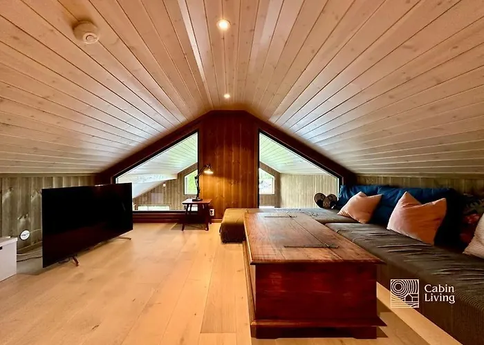 Modern Skeikampen With Ski-in Out Cross Country Trails & Great View *